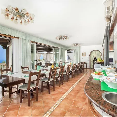 Giulia Massa Lubrense